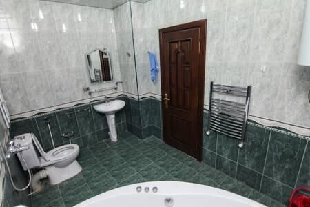 Апартаменты Apartment in the city center by Time Group Баку-10